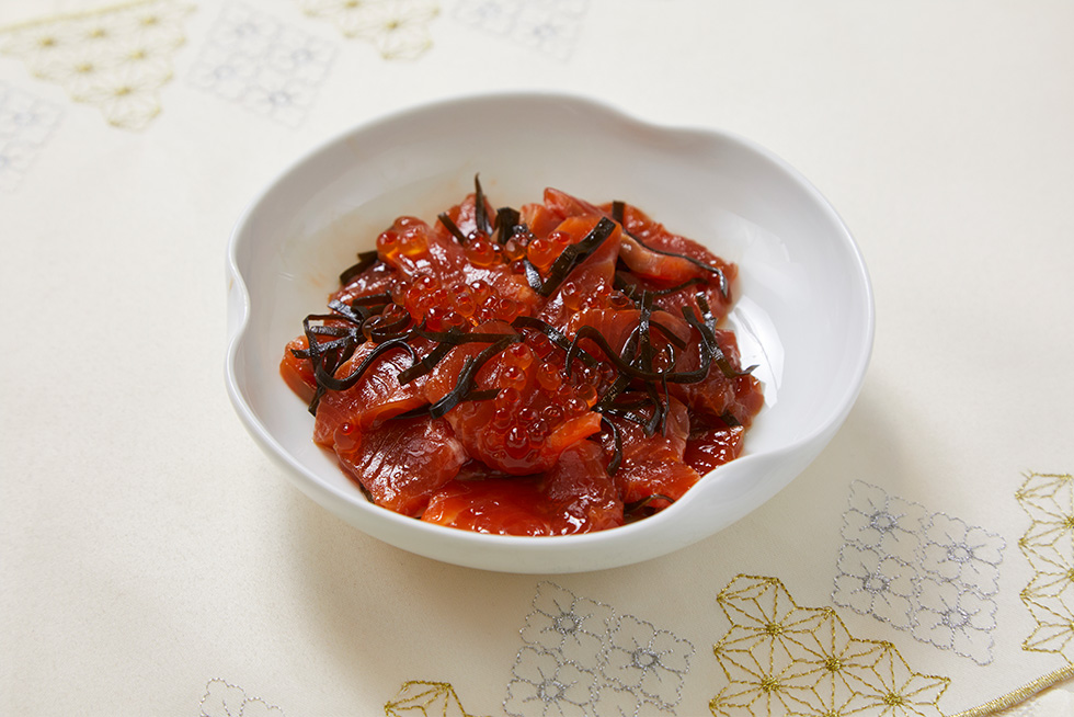 岩手県「サケの紅葉漬け」