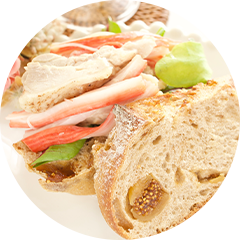 ヨーロッパのテリーヌにも組み込まれるすりみの画像